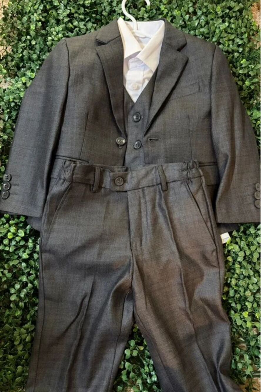 Size 42 boys gray suit Christmas Church Holiday Suit